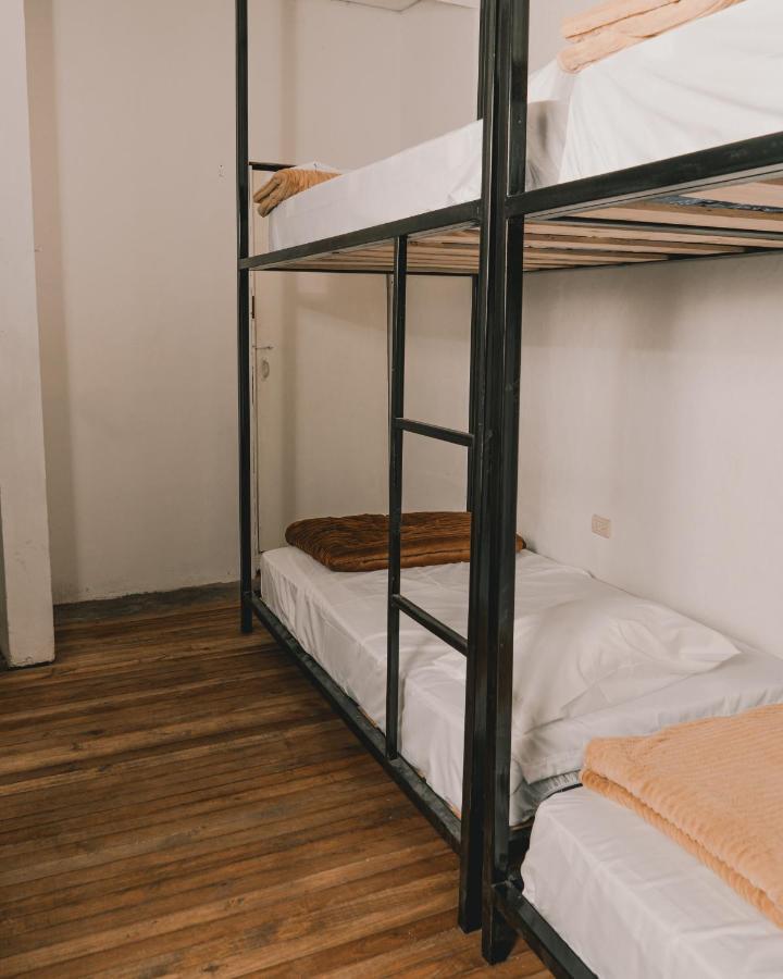 Wild Monkey Hostel Cuenca Exterior foto